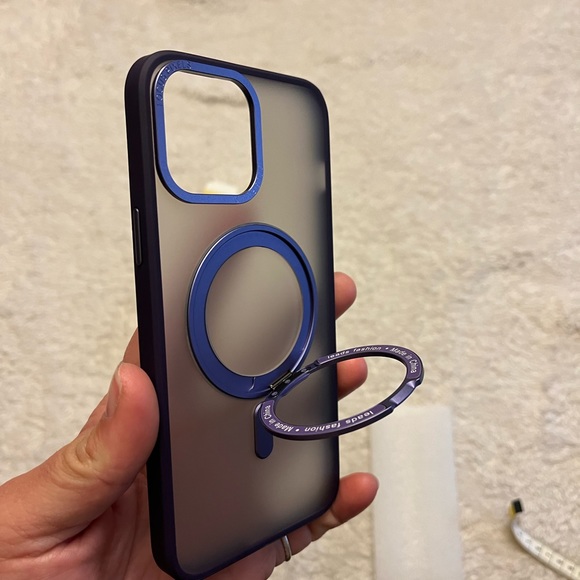 NWOT IPhone 13 Pro Max Phone Case - Picture 4 of 6